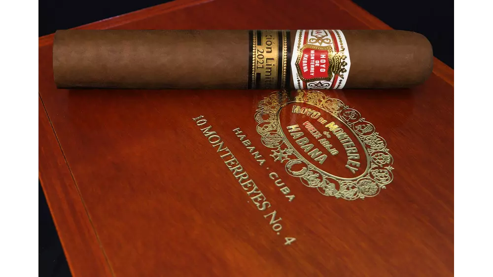 Hoyo de Monterrey Monterreyes No.4 EL 2021