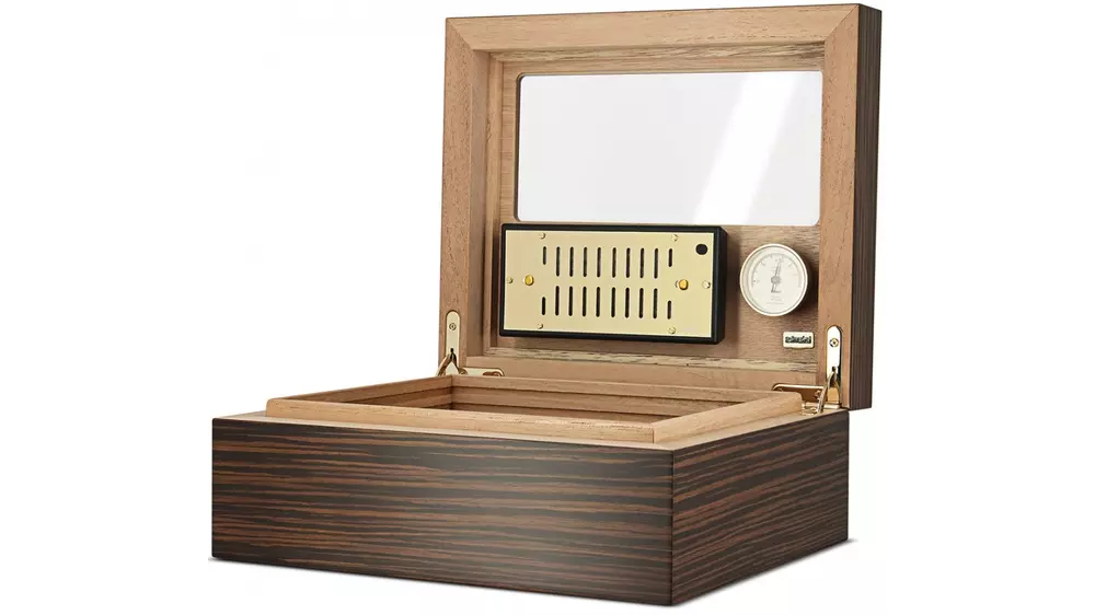 умидор ADORINI Vittoria M deluxe brown 75 cig