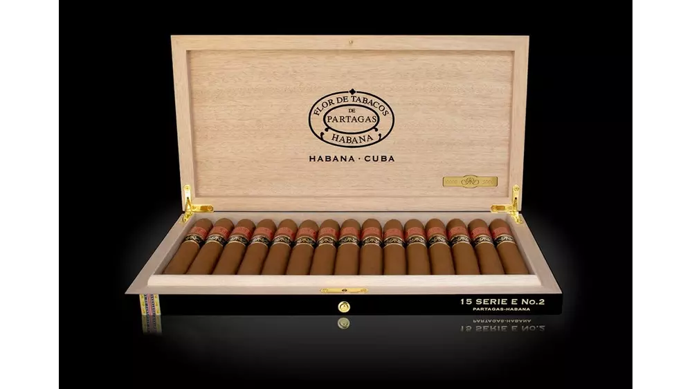 PARTAGAS SERIE E No. 2 GRAN RESERVA COSECHA 2015 /15/