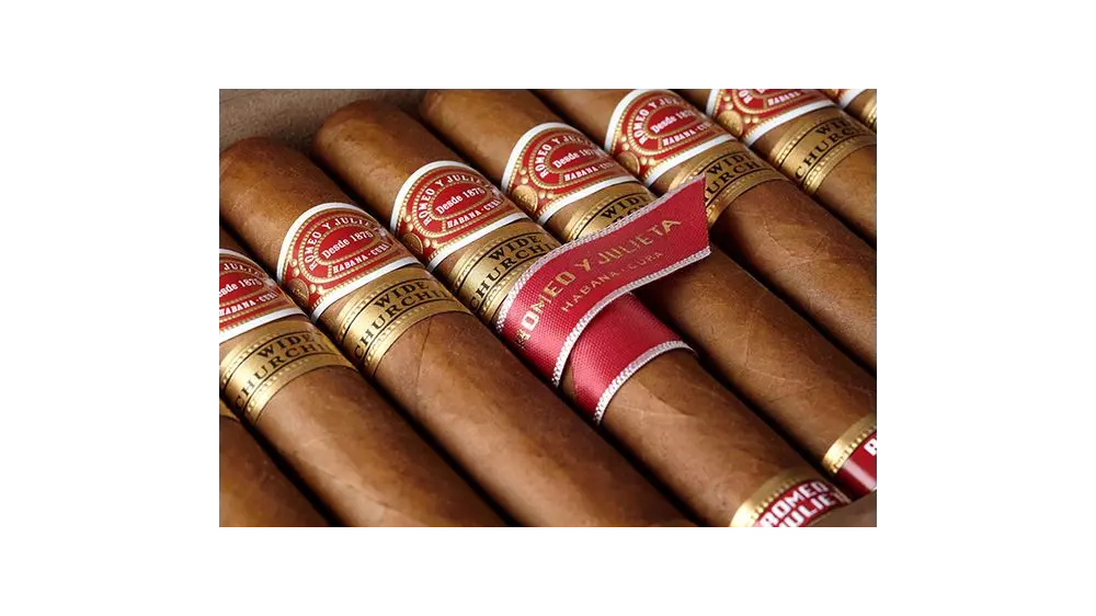 ROMEO Y JULIETA WIDE CHURCHILL TRAVEL RETAIL /20/