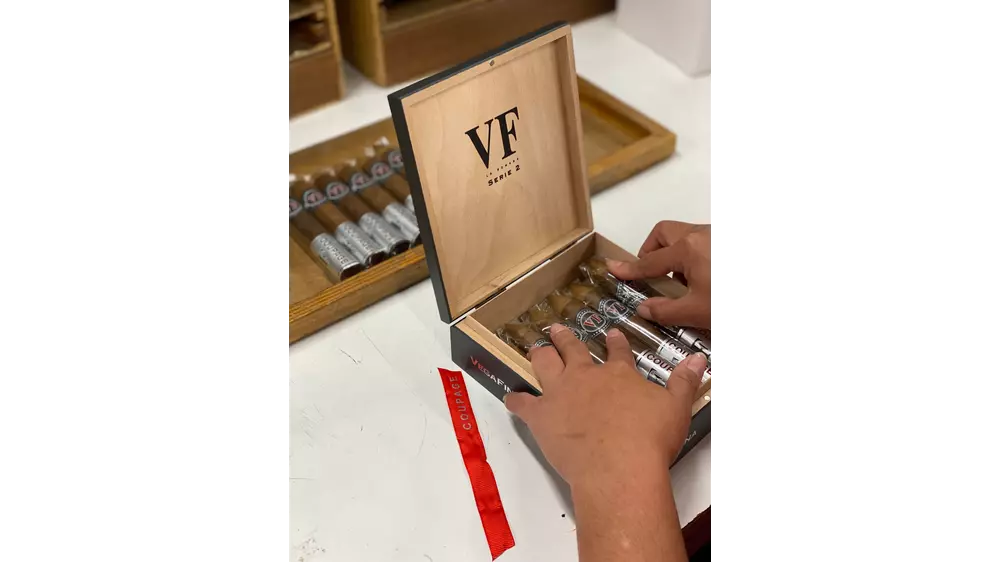 VEGAFINA SERIE 2 COUPAGE LE /12/