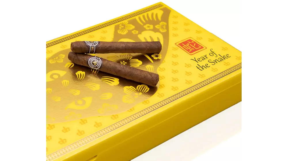 MONTECRISTO Short Year of the Snake LE 2025