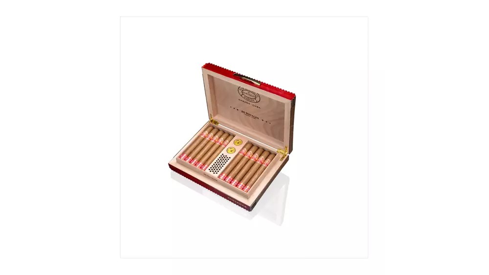 PARTAGAS ROYALES TRAVEL RETAIL