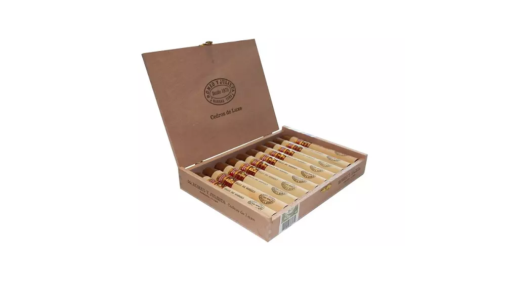 Romeo y Julieta Cedros De Luxe