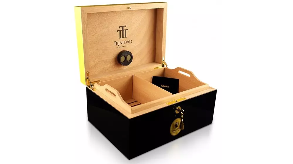 humidor TRINIDAD yellow and black 50 cig