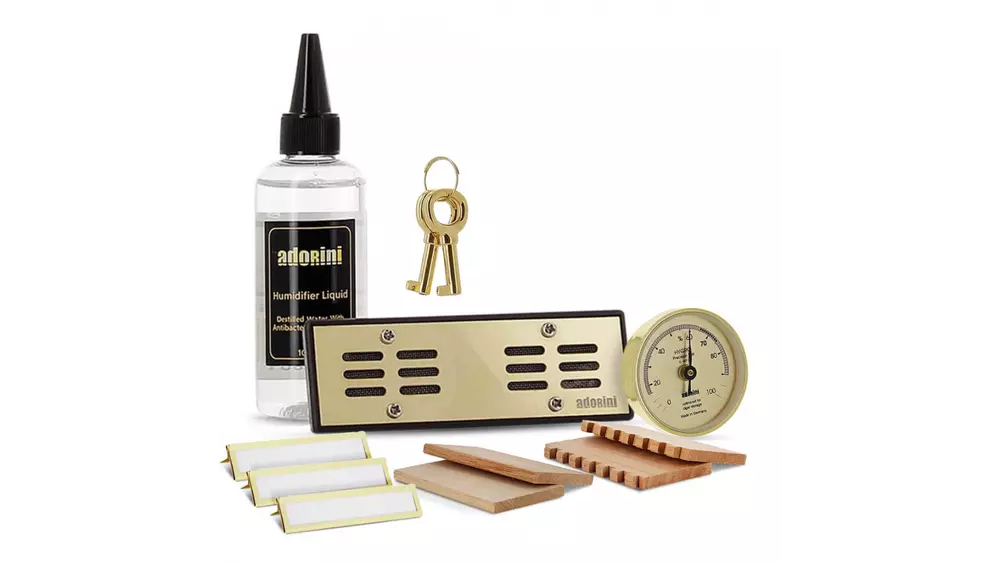 умидор ADORINI Cedro M deluxe mat 75 cig