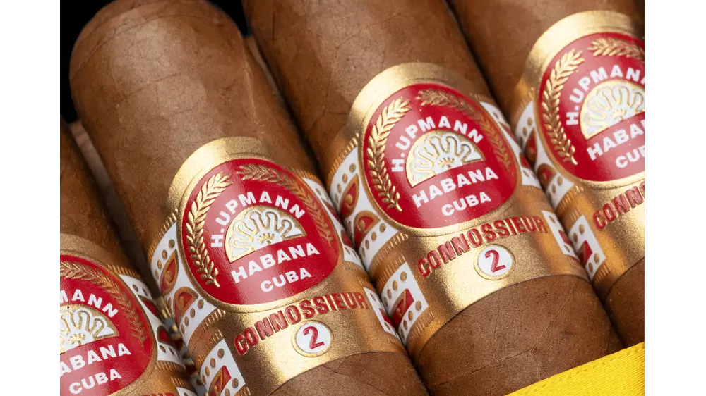 H.Upmann Connossieur No.2 /25/