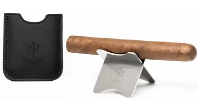 поставка за пури Les Fines Lames Cigar Stand Black leather