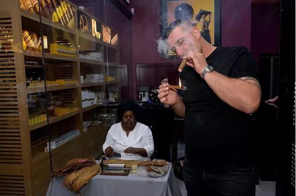 Master Torcedor 9 th degree from Cuba with impressive demonstrations