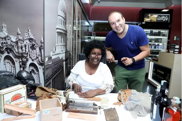 Master Torcedor 9 th degree from Cuba with impressive demonstrations