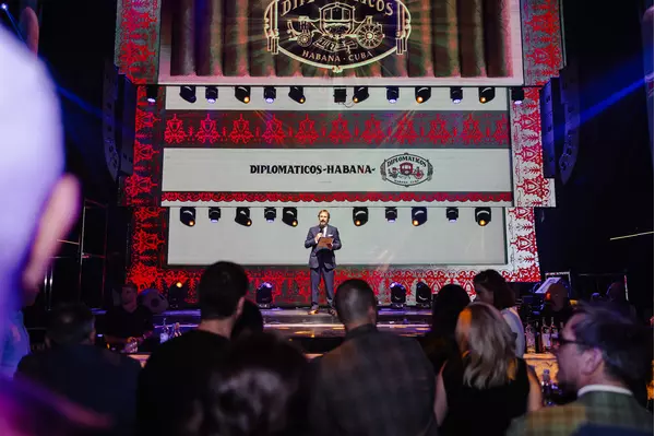 Престижната марка на Habanos Diplomaticos с ексклузивно международно представяне на най-новата си витола Cancilleres в България