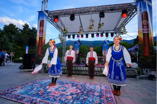 Kaliman Caribe presented the third regional cigar edition for Bulgaria - Ramon Allones Rosa Bulgara