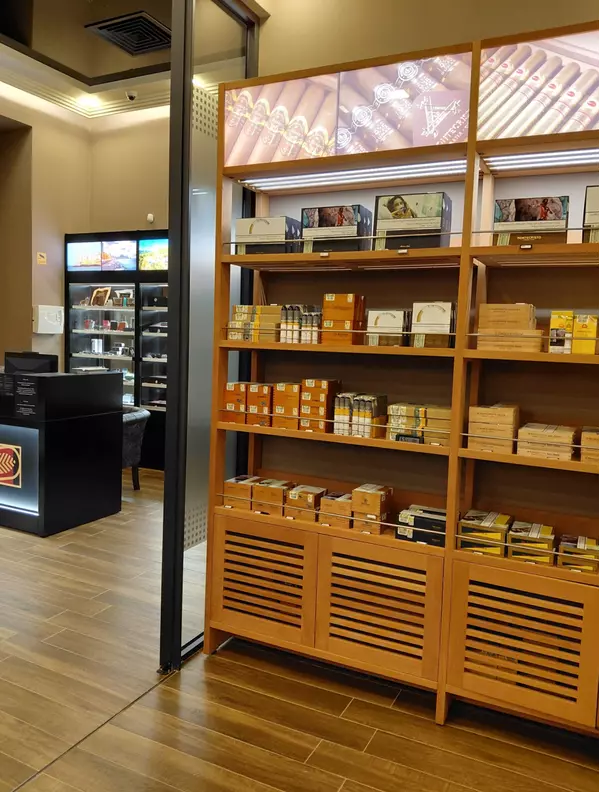 Световната верига La Casa del Habano с ексклузивен бутик в столицата на Грузия